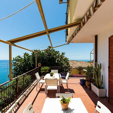 Apartamento La Terrazza By Interhome Cipressa